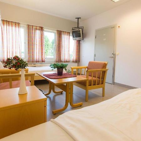 Stensby Hostel Eidsvoll Exterior foto